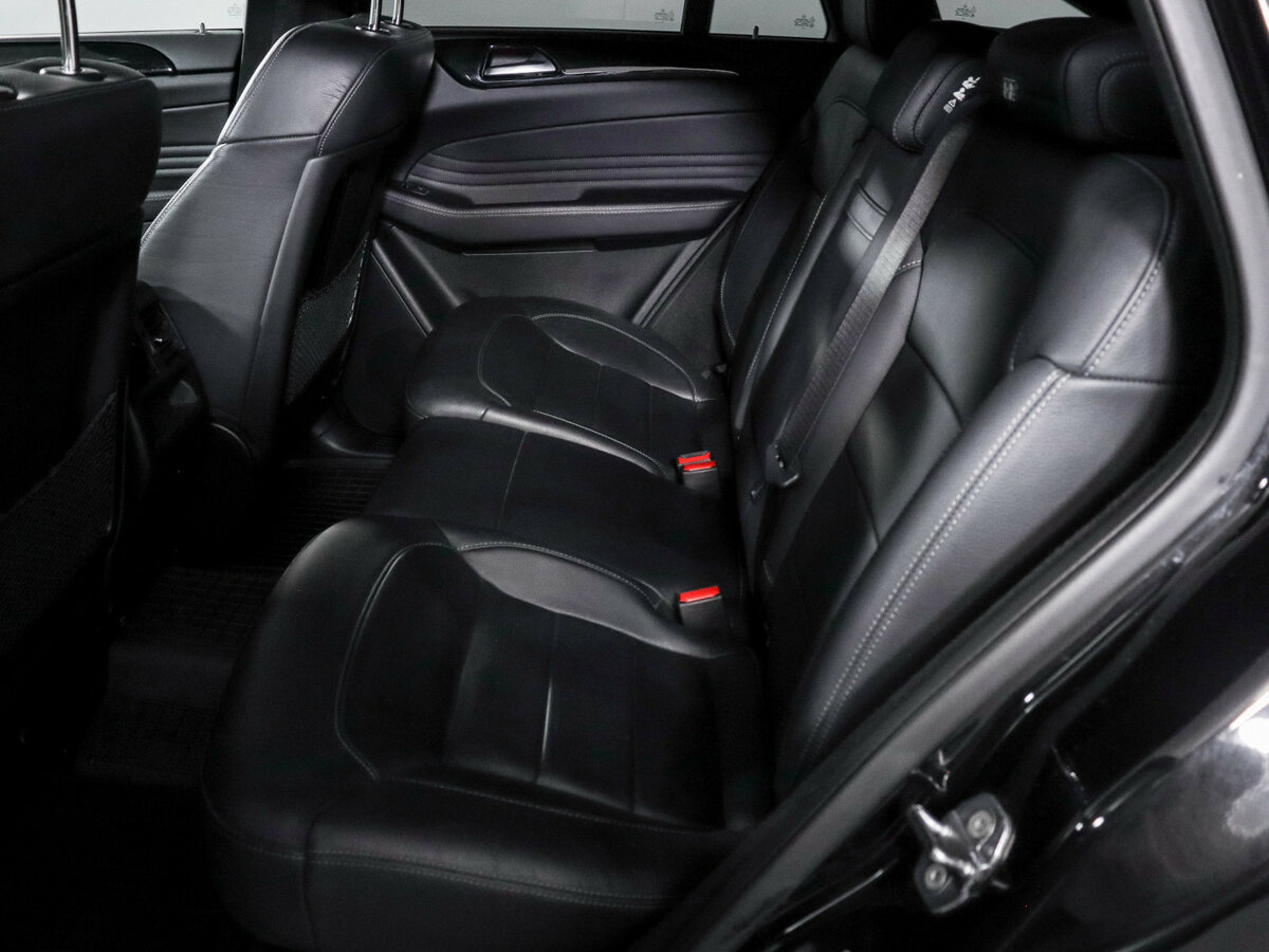 Mercedes-Benz GLE Coupe с пробегом — 2018 год. Фото: #6