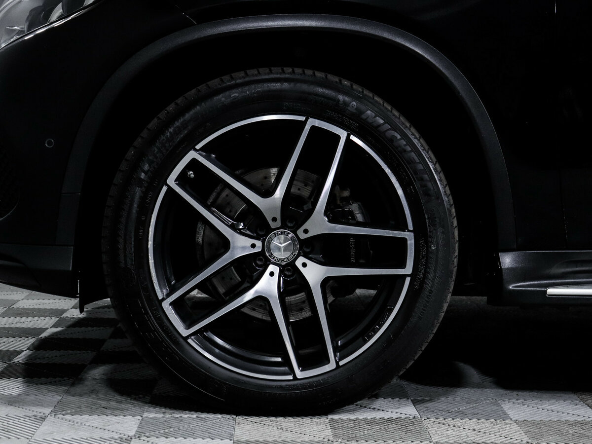 Mercedes-Benz GLE Coupe с пробегом — 2018 год. Фото: #11