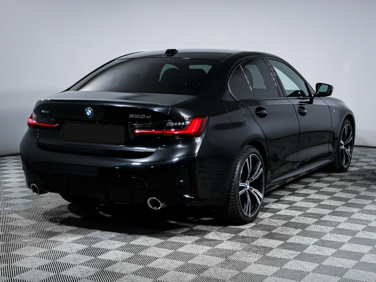 BMW 3 серии с пробегом — 2023 год. Фото: #3