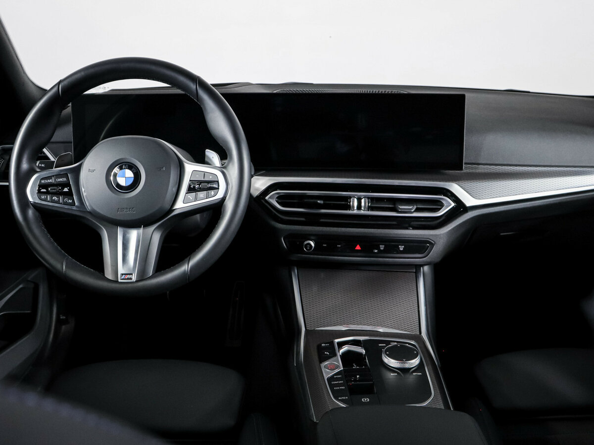 BMW 3 серии с пробегом — 2023 год. Фото: #9