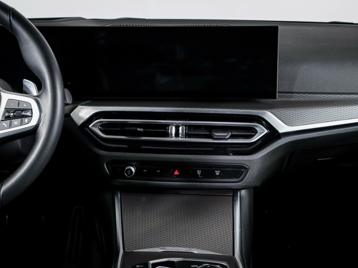 BMW 3 серии с пробегом — 2023 год. Фото: #10