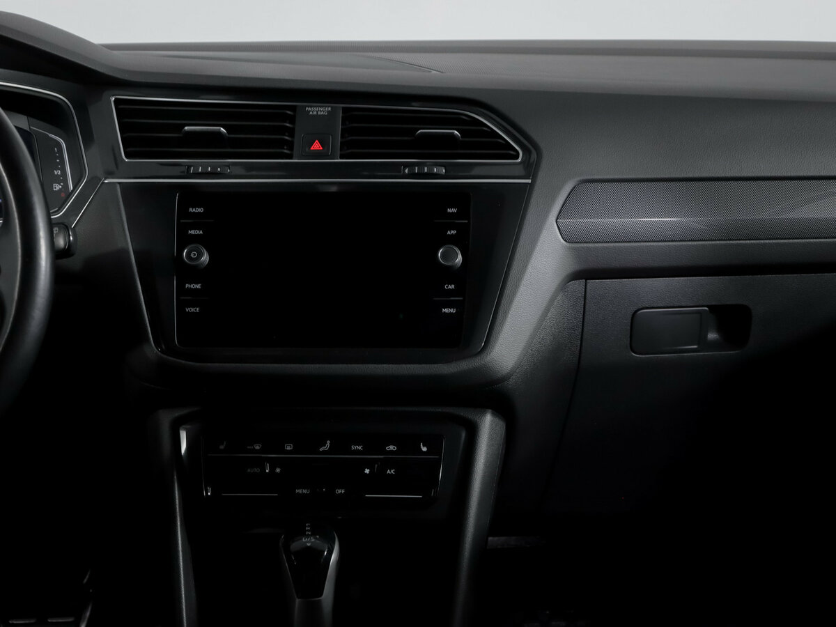 Volkswagen Tiguan с пробегом — 2021 год. Фото: #12