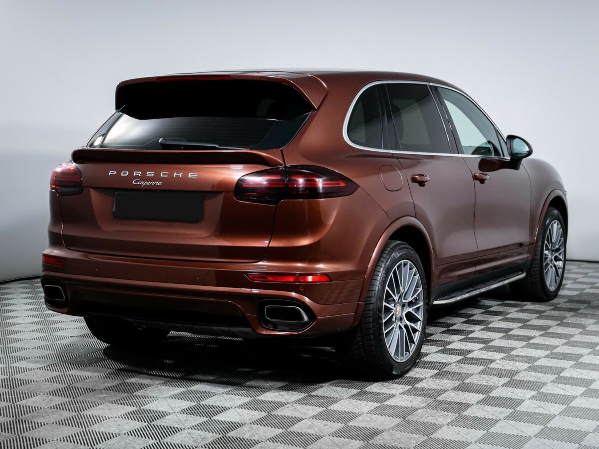 Porsche Cayenne с пробегом — 2011 год. Фото: #3