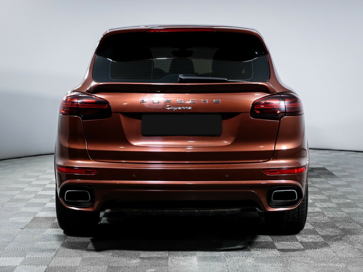 Porsche Cayenne с пробегом — 2011 год. Фото: #4