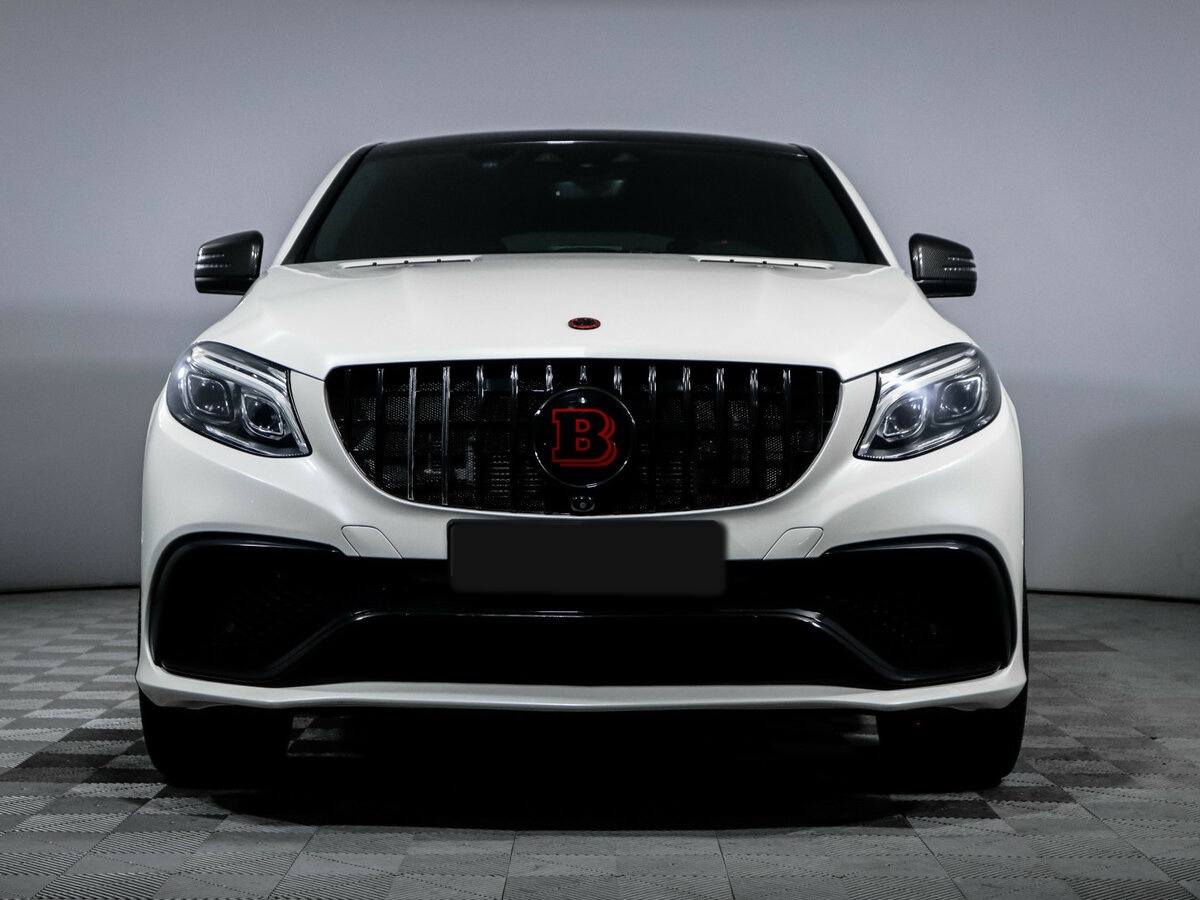 Mercedes-Benz GLE Coupe AMG с пробегом — 2017 год. Фото: #1