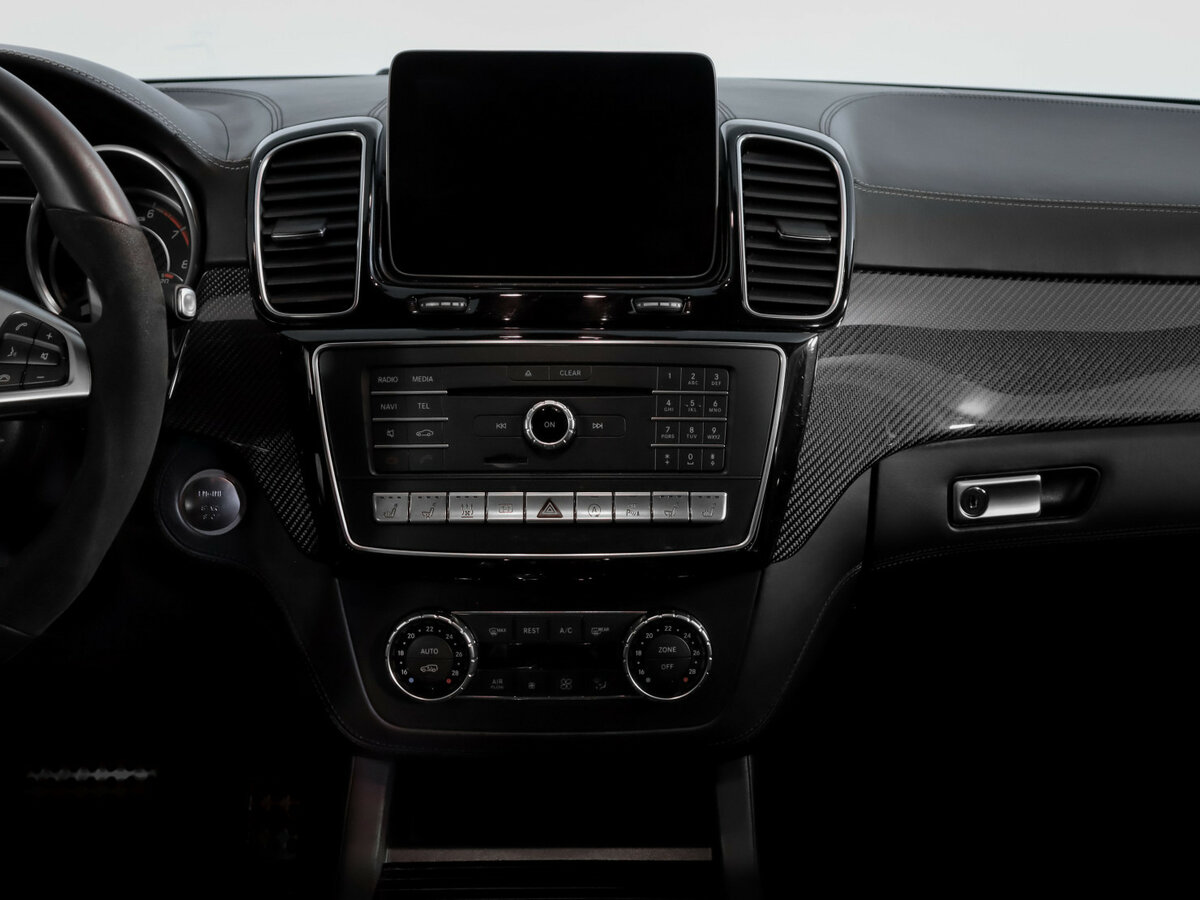 Mercedes-Benz GLE Coupe AMG с пробегом — 2017 год. Фото: #12