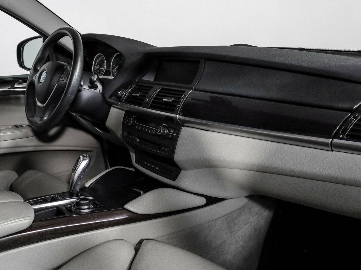 BMW X6 с пробегом — 2013 год. Фото: #8