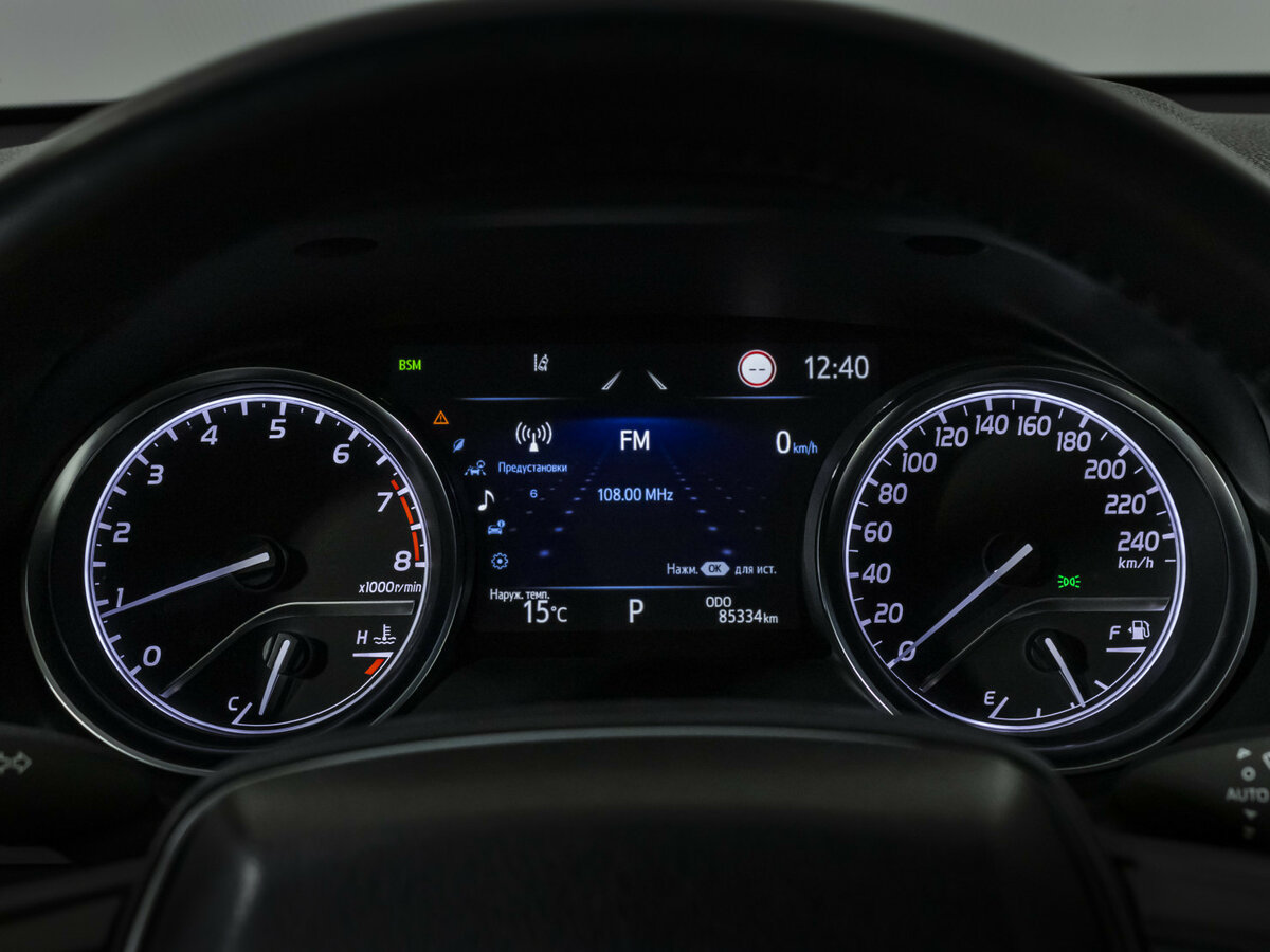 Toyota Camry с пробегом — 2021 год. Фото: #10