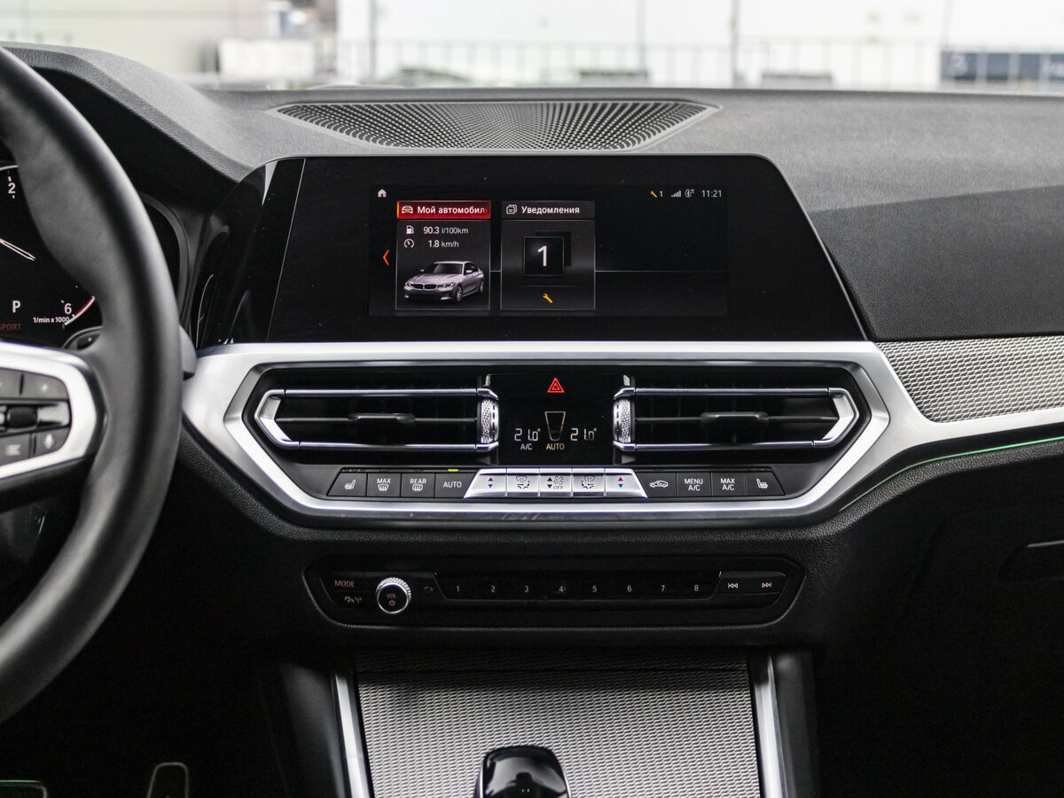 BMW 3 серии с пробегом — 2020 год. Фото: #16