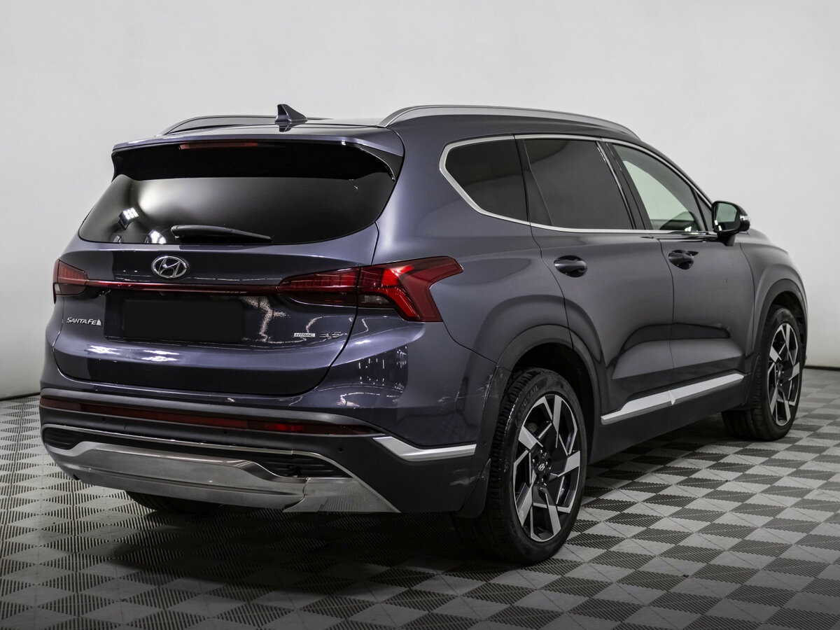 Hyundai Santa Fe с пробегом — 2021 год. Фото: #3