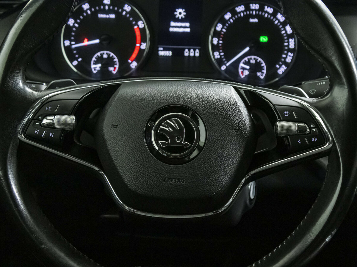 Skoda Octavia с пробегом — 2020 год. Фото: #8