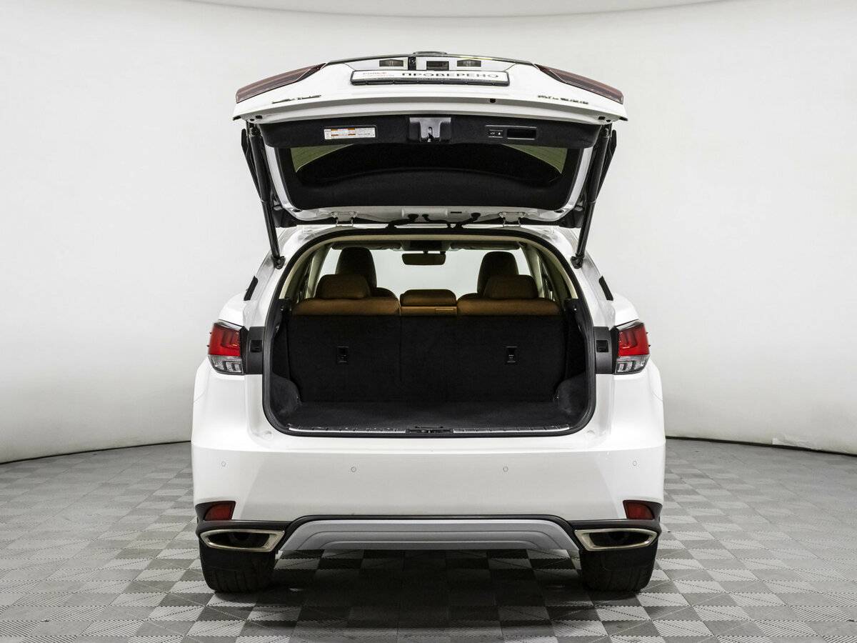 Lexus RX с пробегом — 2020 год. Фото: #18