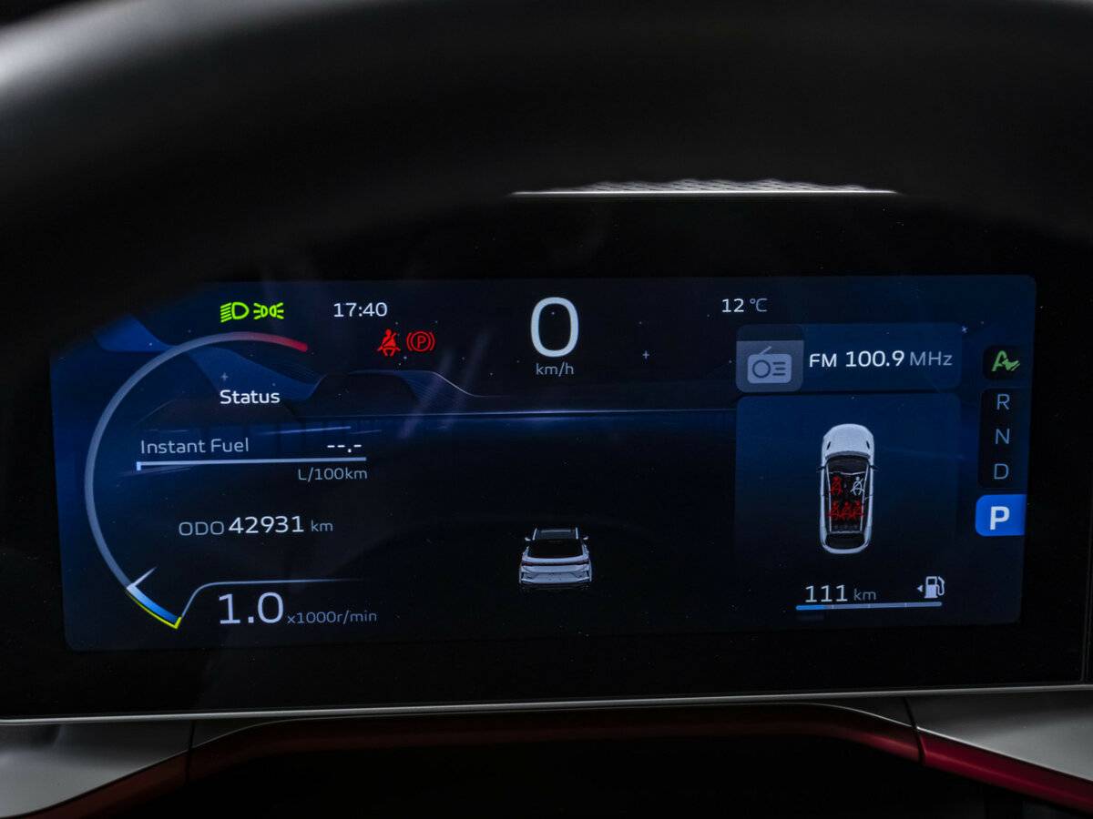 Geely Coolray с пробегом — 2023 год. Фото: #8