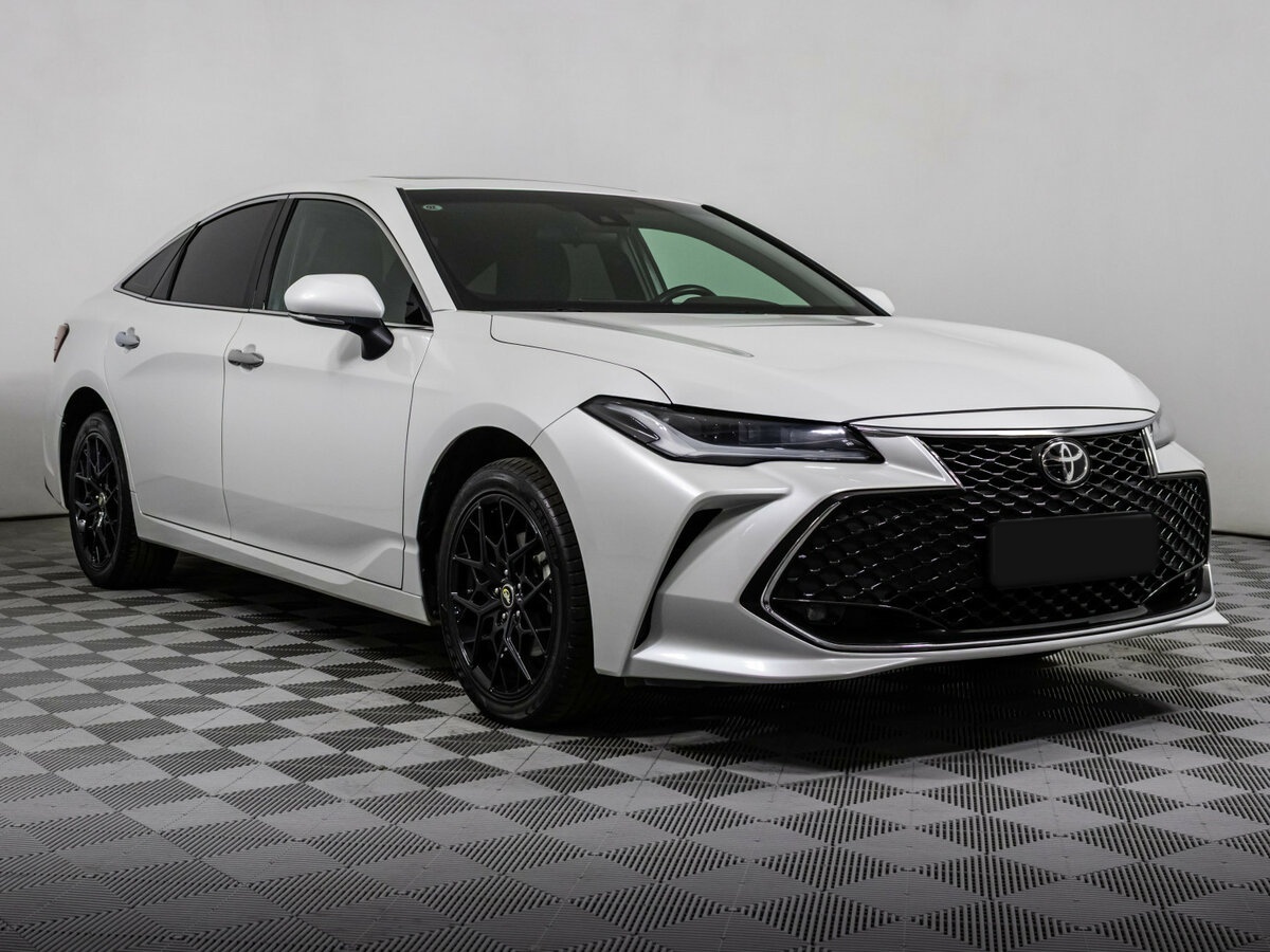 Toyota Avalon с пробегом — 2022 год. Фото: #2