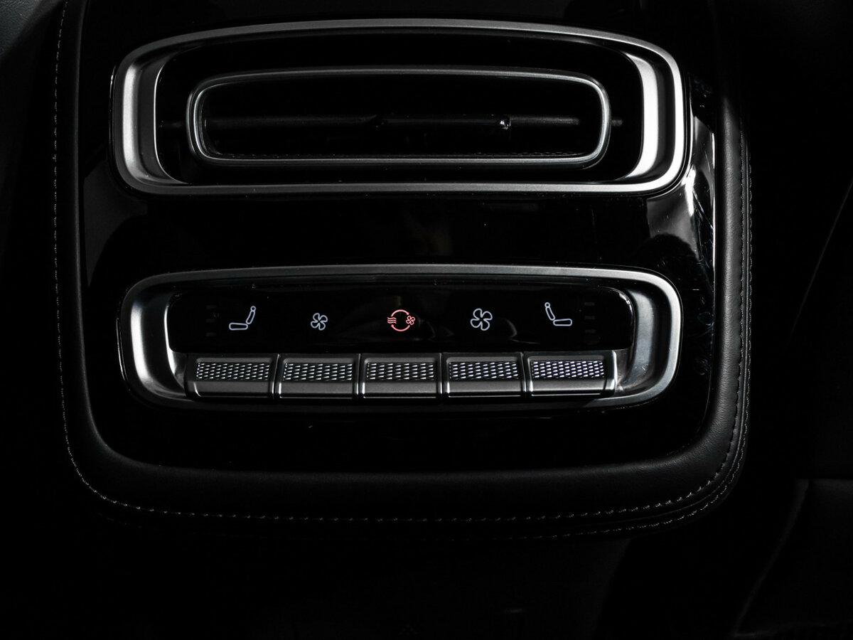 EXEED RX с пробегом — 2023 год. Фото: #16