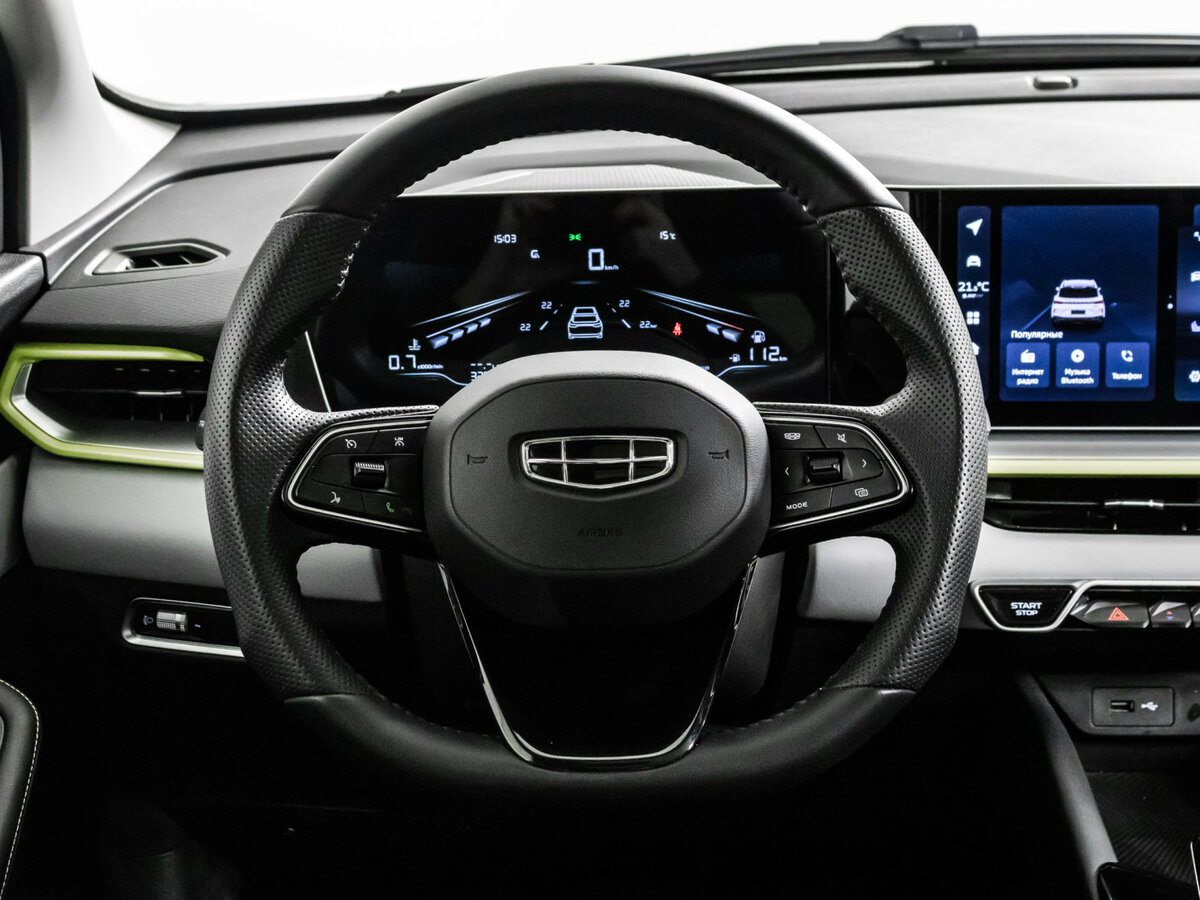 Geely Coolray с пробегом — 2023 год. Фото: #17