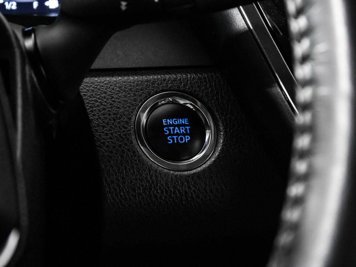 Toyota Camry с пробегом — 2022 год. Фото: #18