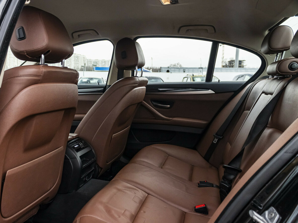 BMW 5 серии с пробегом — 2016 год. Фото: #13