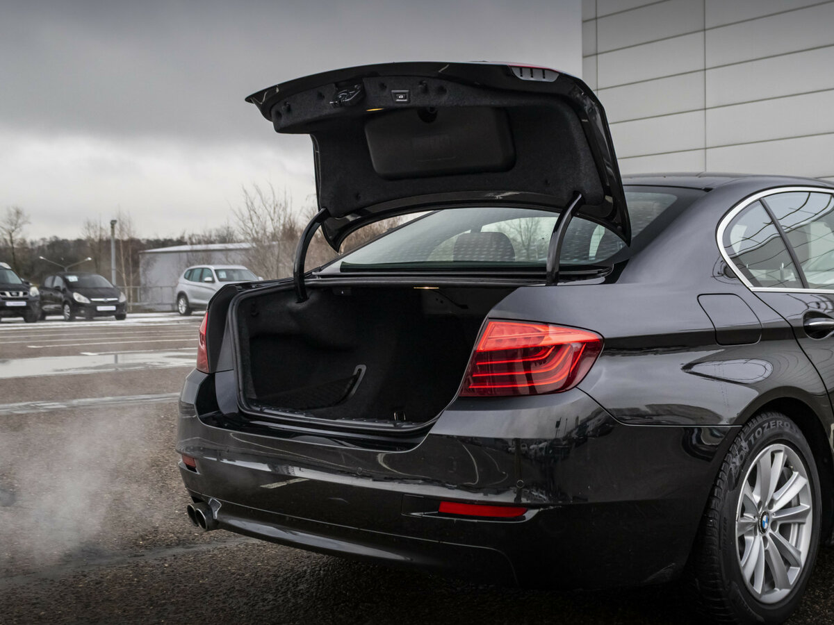 BMW 5 серии с пробегом — 2016 год. Фото: #16