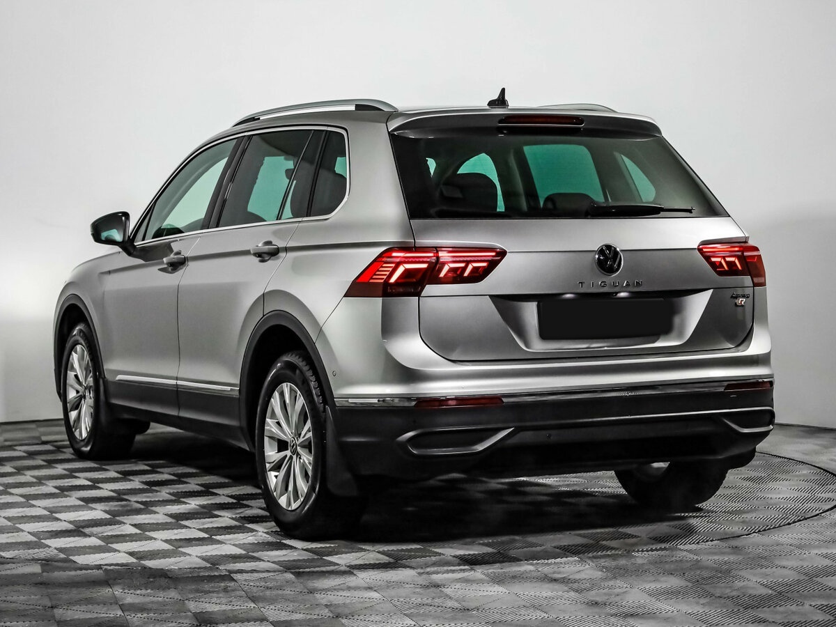Volkswagen Tiguan с пробегом — 2021 год. Фото: #5