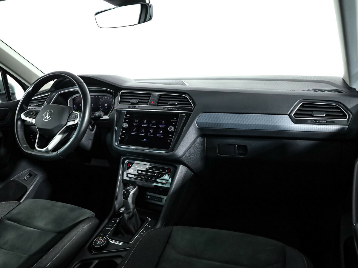 Volkswagen Tiguan с пробегом — 2021 год. Фото: #6
