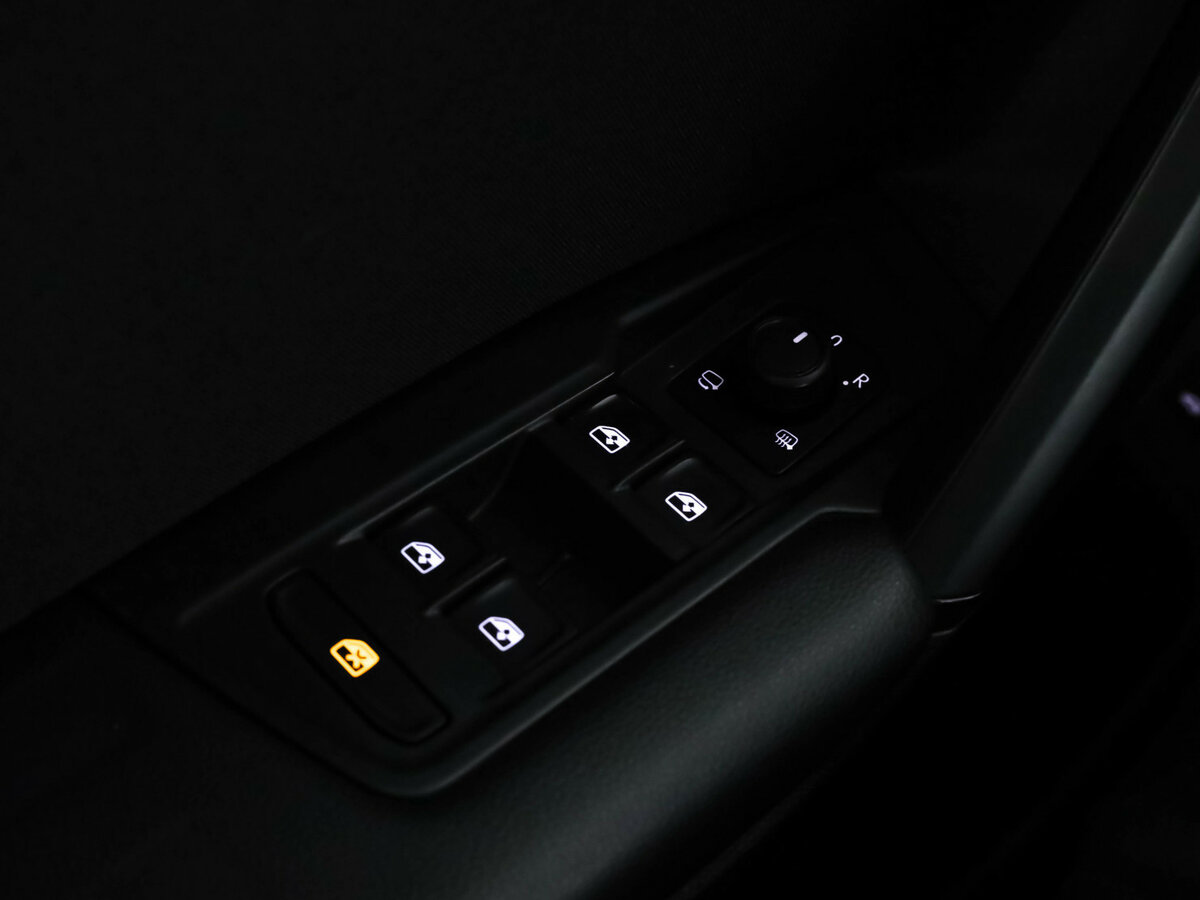 Volkswagen Tiguan с пробегом — 2021 год. Фото: #15