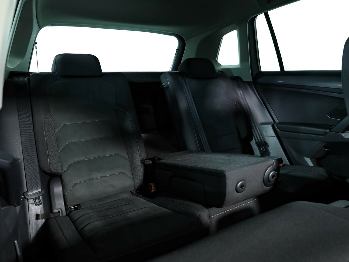 Volkswagen Tiguan с пробегом — 2021 год. Фото: #22