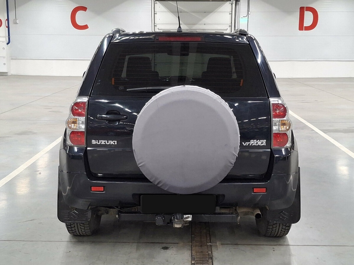 Suzuki Grand Vitara с пробегом — 2011 год. Фото: #5