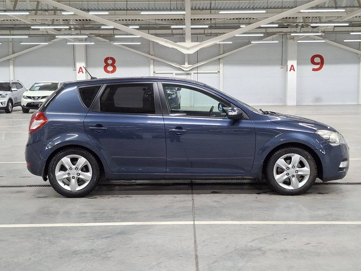 Kia Ceed с пробегом — 2011 год. Фото: #3