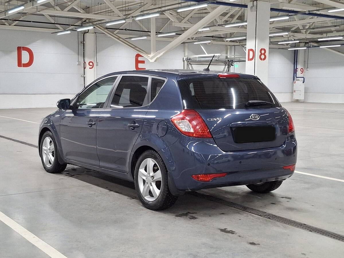 Kia Ceed с пробегом — 2011 год. Фото: #6