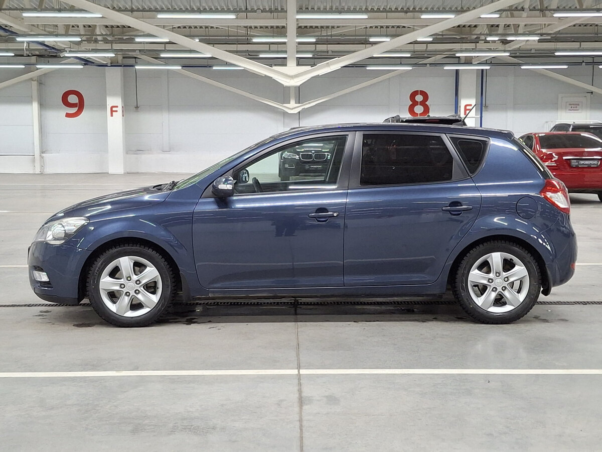 Kia Ceed с пробегом — 2011 год. Фото: #7