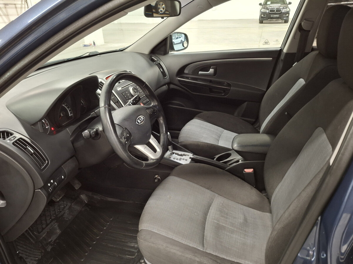 Kia Ceed с пробегом — 2011 год. Фото: #13