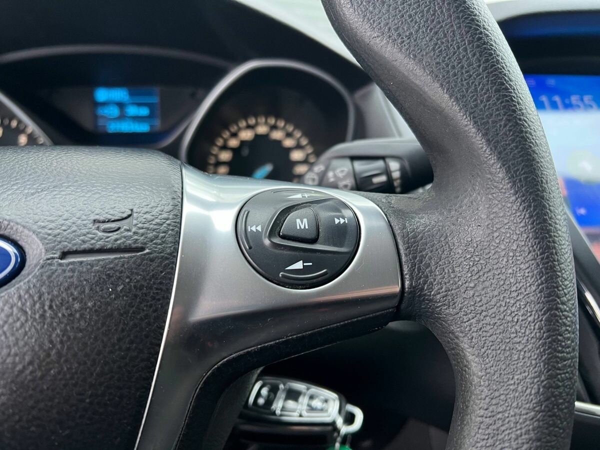 Ford Focus с пробегом — 2014 год. Фото: #13