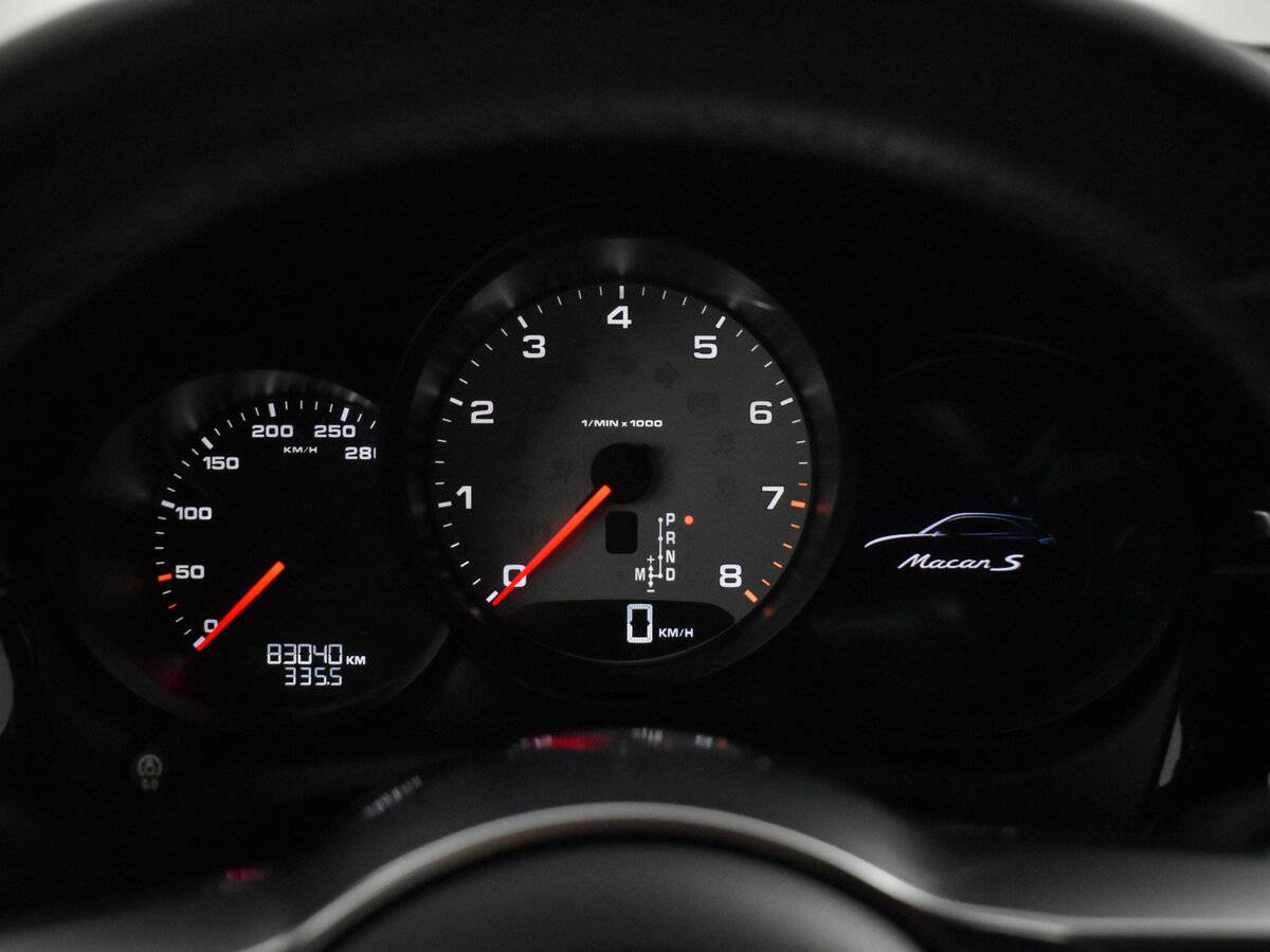 Porsche Macan с пробегом — 2014 год. Фото: #17