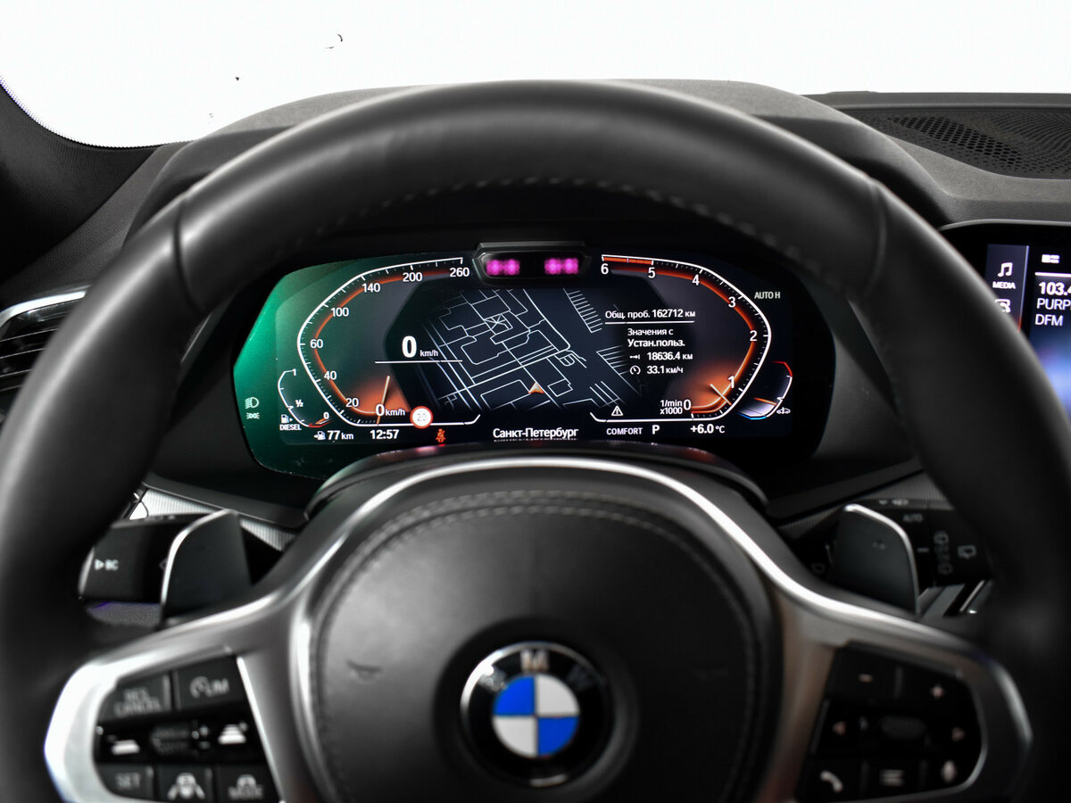 BMW X5 с пробегом — 2018 год. Фото: #11