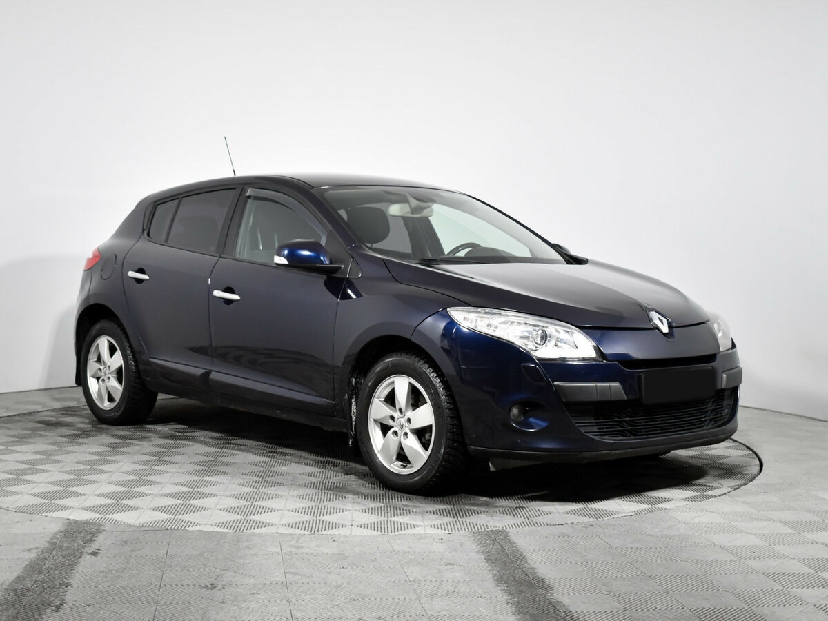 Renault Megane с пробегом — 2010 год. Фото: #2