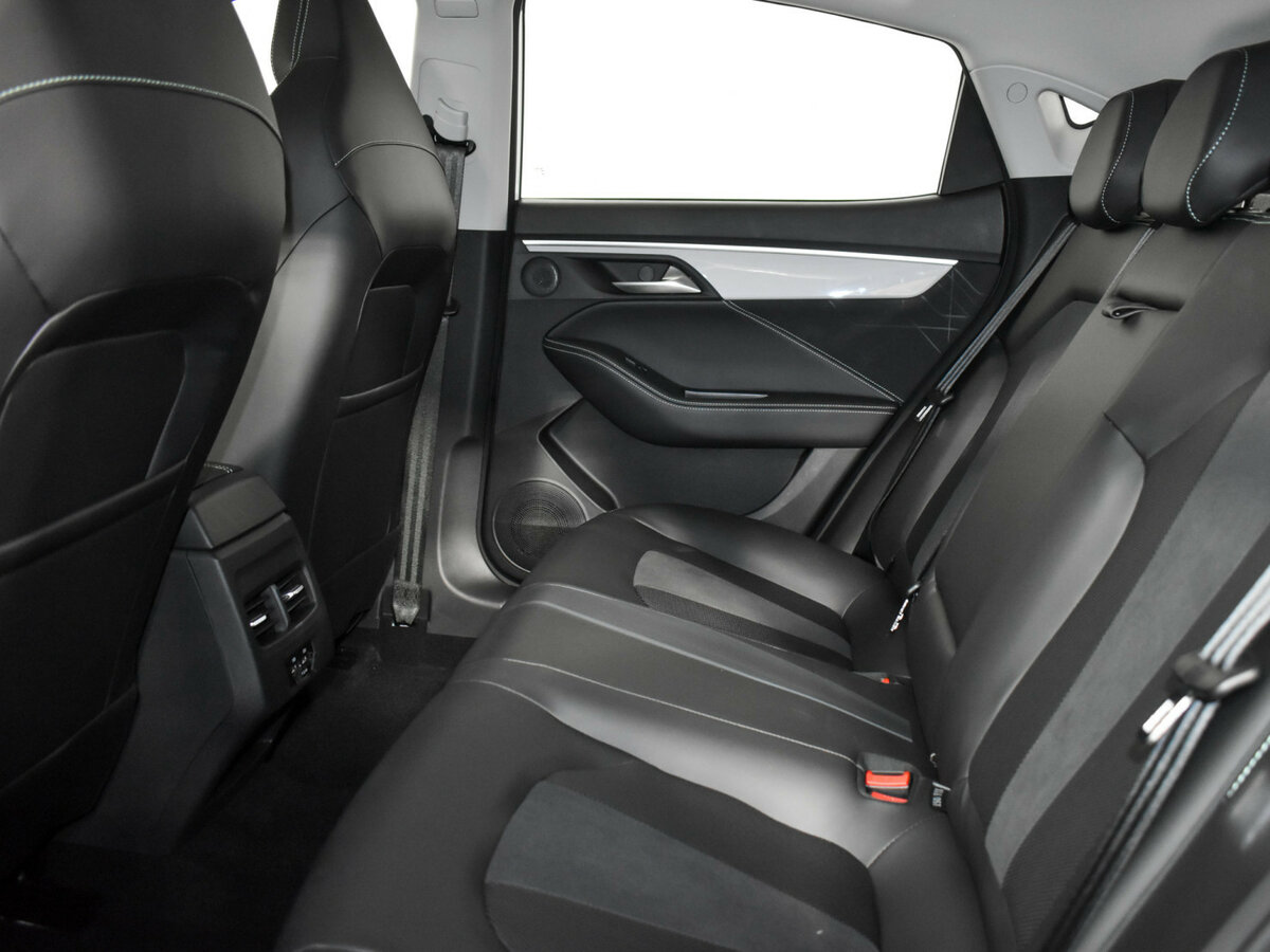 Москвич 6 с пробегом — 2023 год. Фото: #10