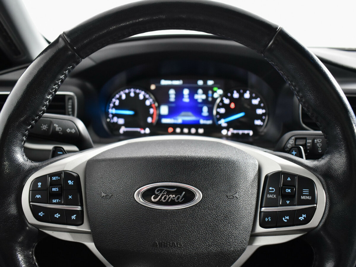 Ford Explorer с пробегом — 2021 год. Фото: #14