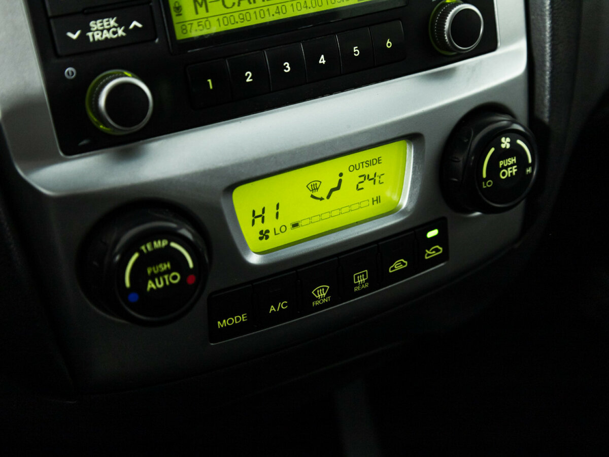 Kia Sportage с пробегом — 2010 год. Фото: #12