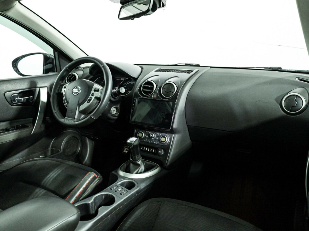 Nissan Qashqai с пробегом — 2010 год. Фото: #6