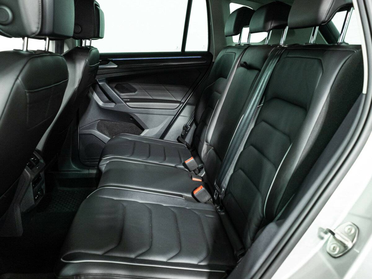 Volkswagen Tiguan с пробегом — 2021 год. Фото: #8