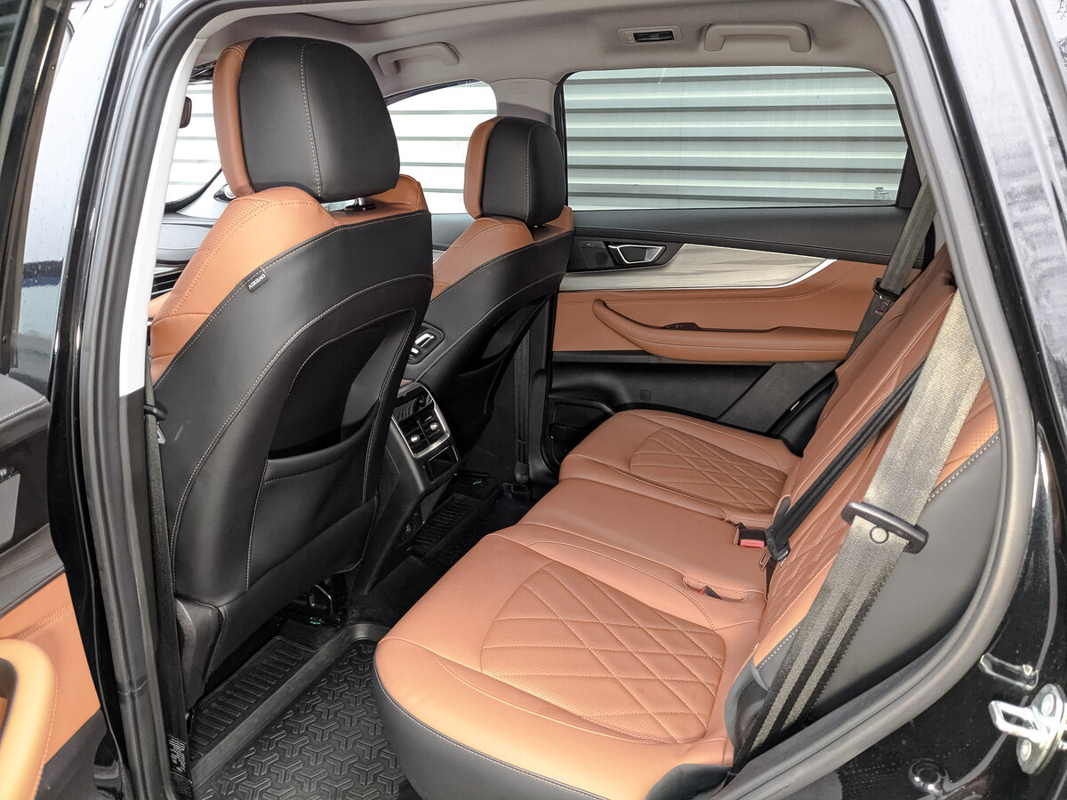 Chery Tiggo 8 Pro Max с пробегом — 2022 год. Фото: #11