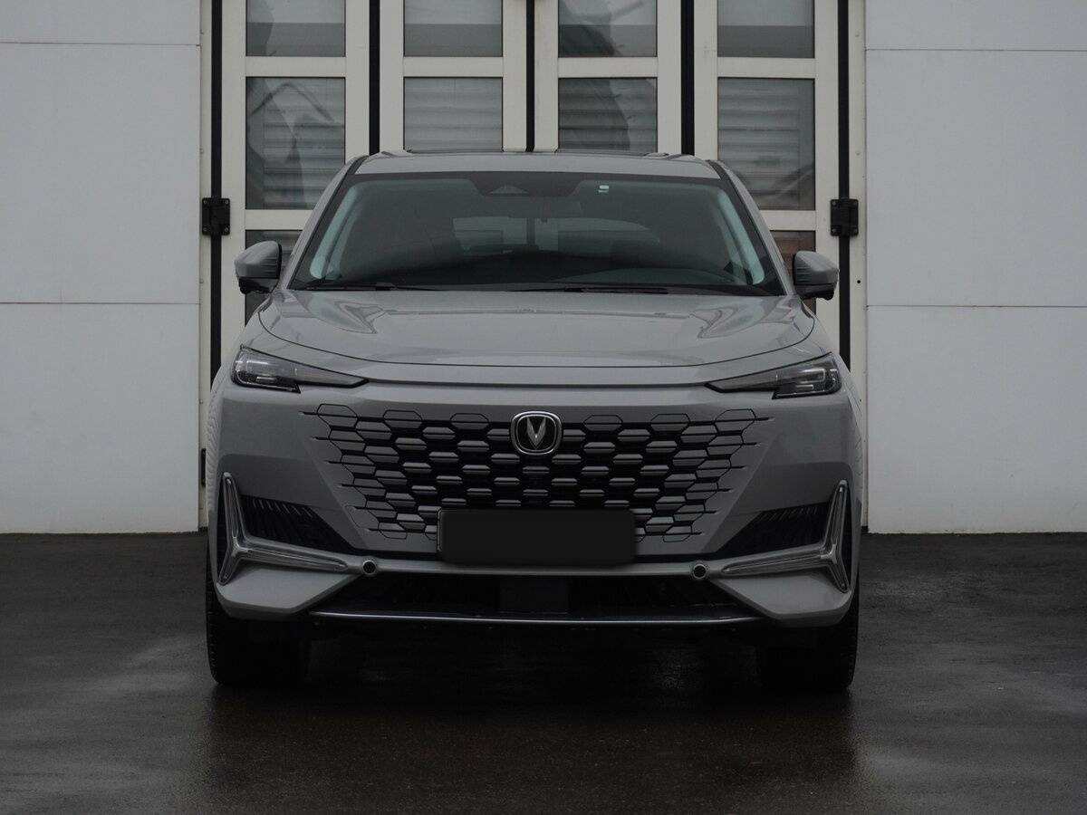 Changan UNI-K с пробегом — 2024 год. Фото: #2