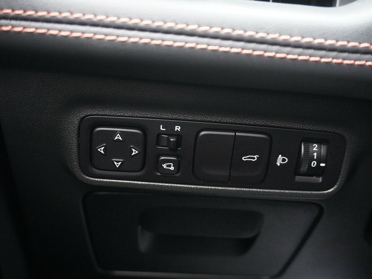 Changan UNI-K с пробегом — 2024 год. Фото: #17