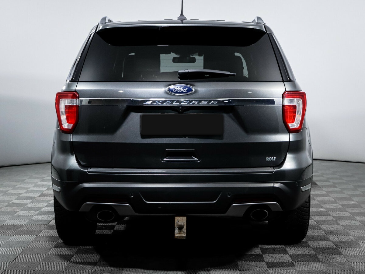 Ford Explorer с пробегом — 2019 год. Фото: #5