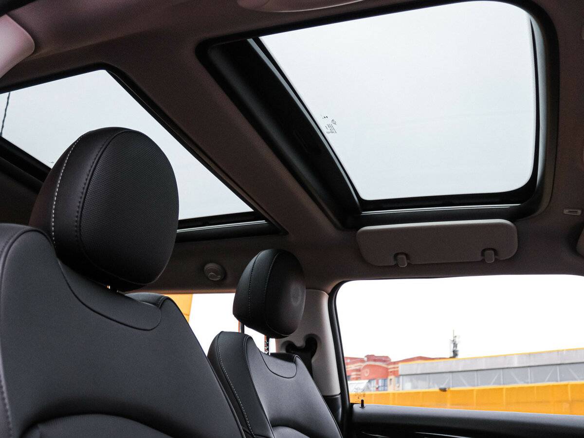 Mini Hatch с пробегом — 2024 год. Фото: #11