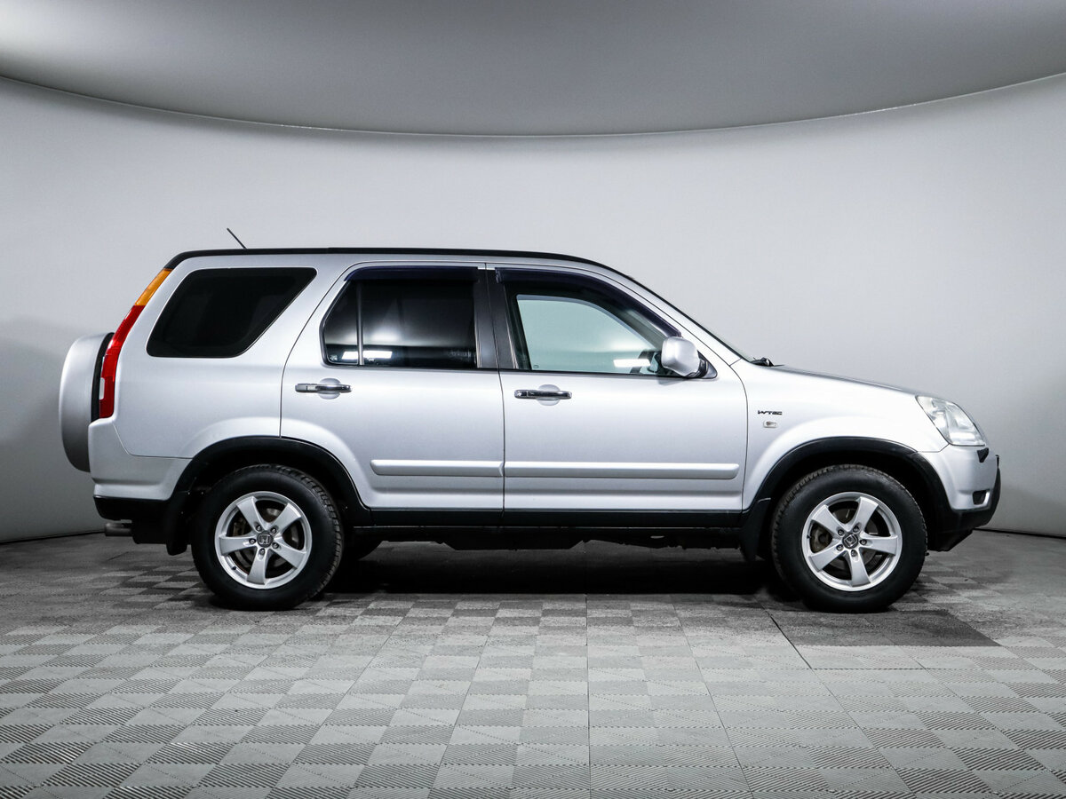 Honda CR-V с пробегом — 2004 год. Фото: #3