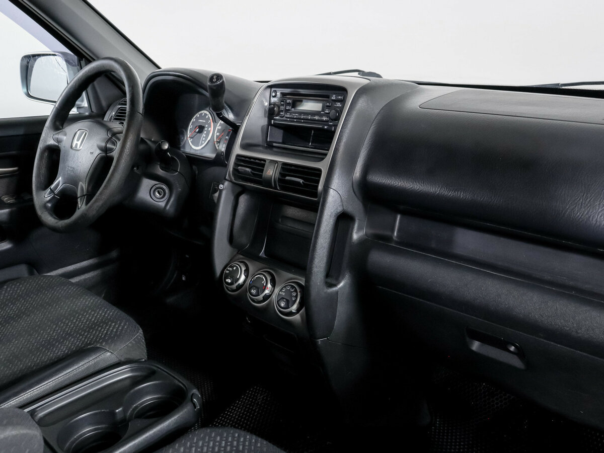 Honda CR-V с пробегом — 2004 год. Фото: #8