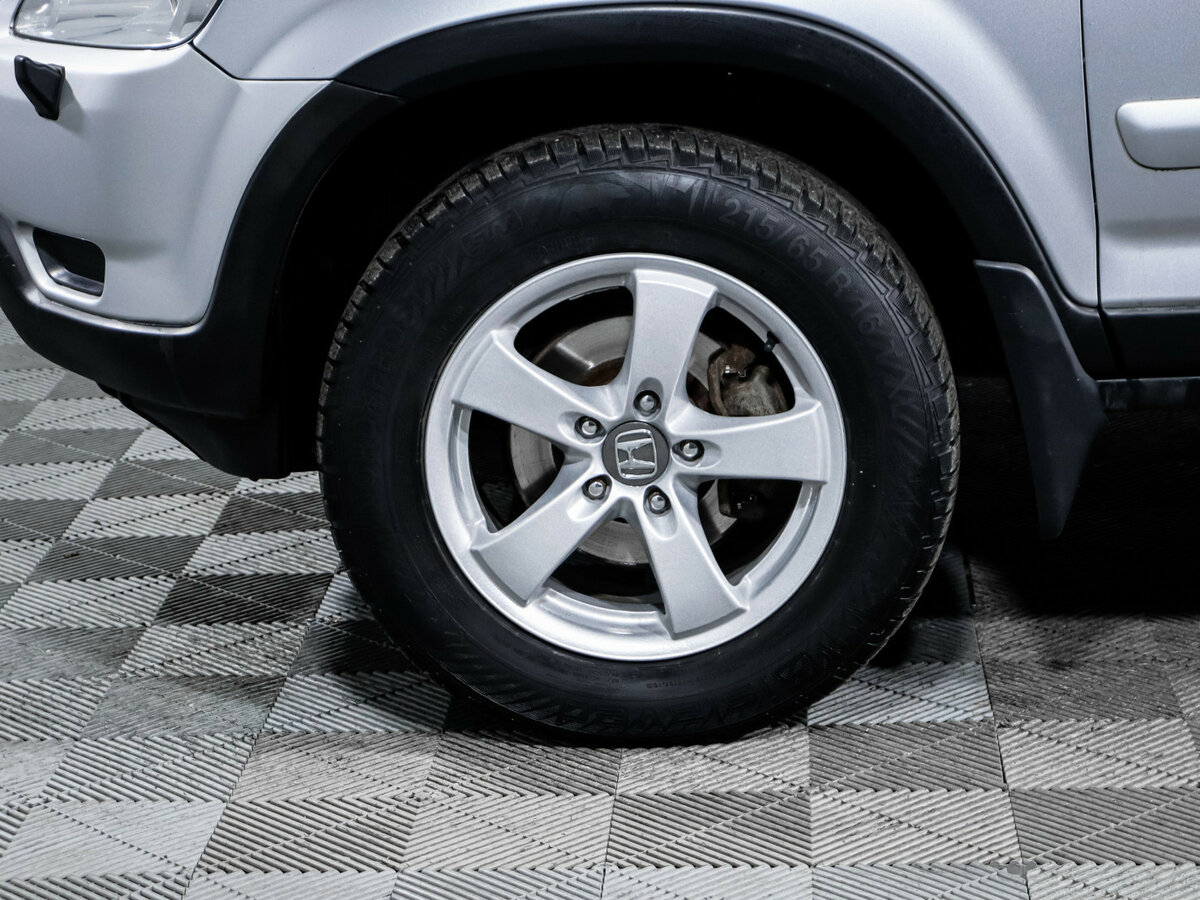 Honda CR-V с пробегом — 2004 год. Фото: #14