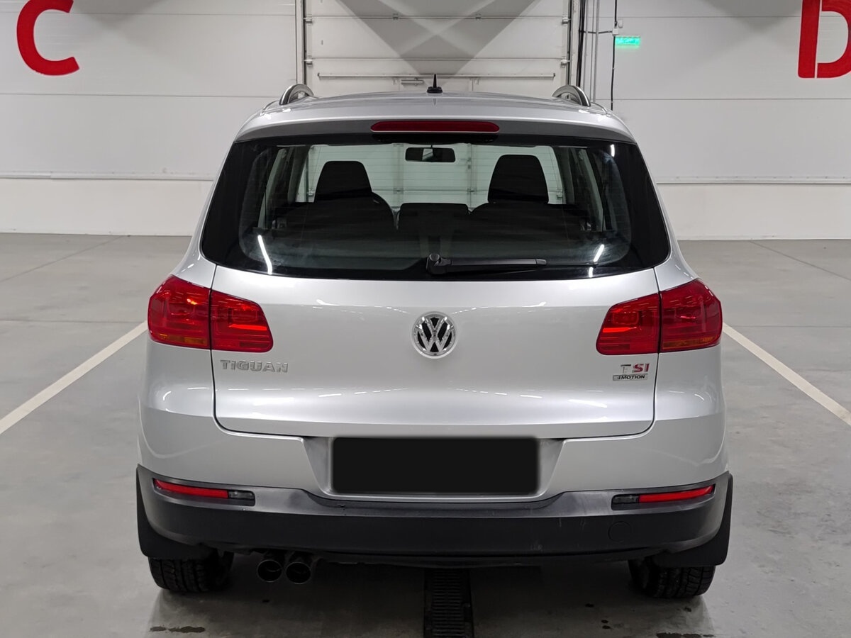 Volkswagen Tiguan с пробегом — 2011 год. Фото: #5